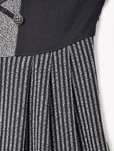 レースアップ風デザイン スリーブレスワンピース