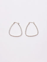 トライアングルモチーフ シルバーピアス