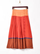 切り替えデザイン サイドボタン フレアスカート