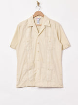 グアヤベラシャツ