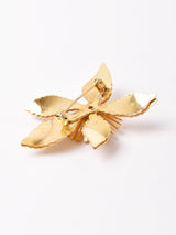 フラワーモチーフ ブローチ