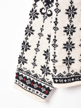 ハーフジップ 刺繍セーター