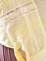 ラウンドカラーブラウス