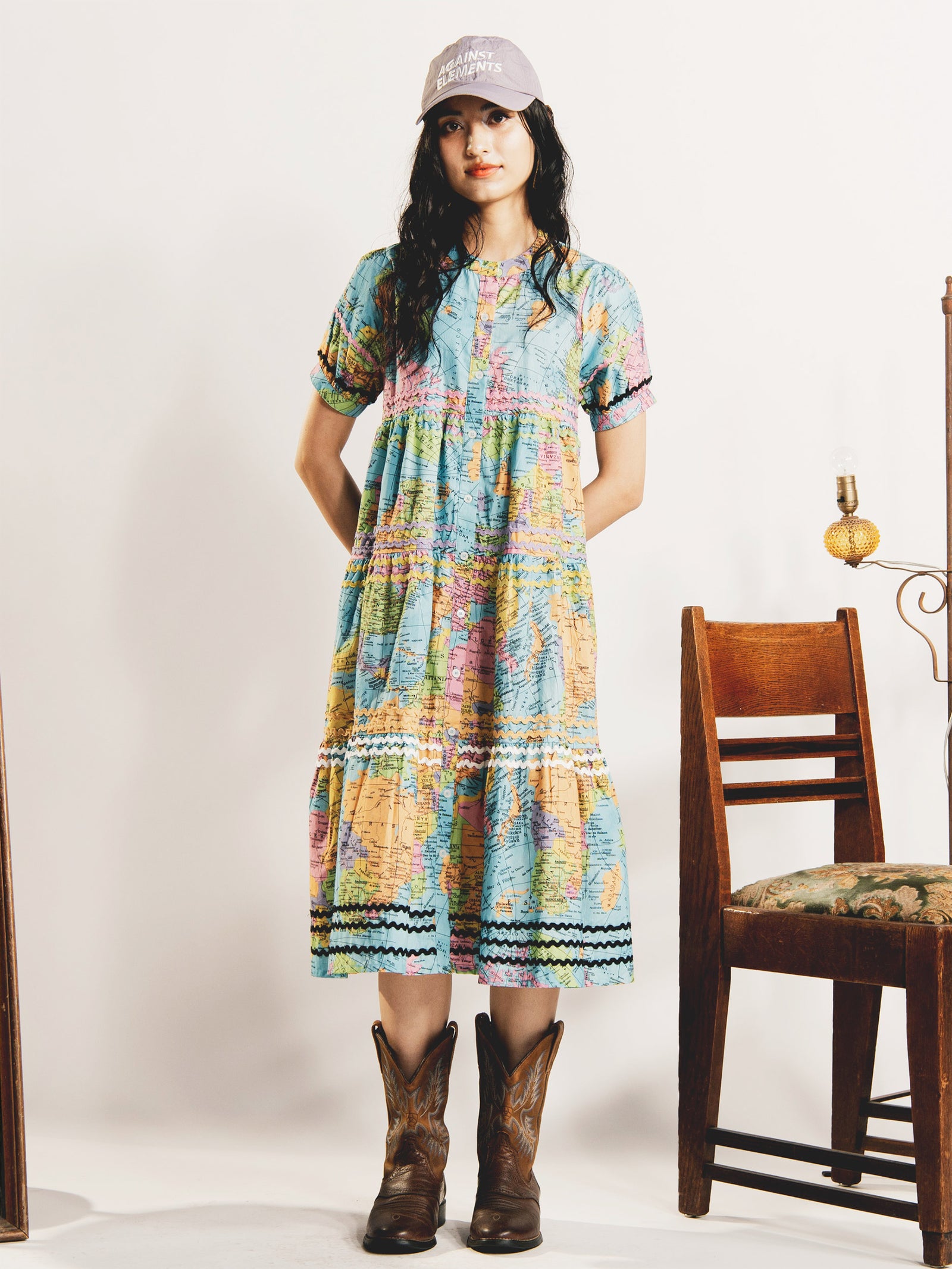 桃 月 豪華ルイビトンロゴ刺繍ワンピース クリスマスディナーにもモデル Bail de flores フラワープリントワンピース(ワンピース) | Jocomomola