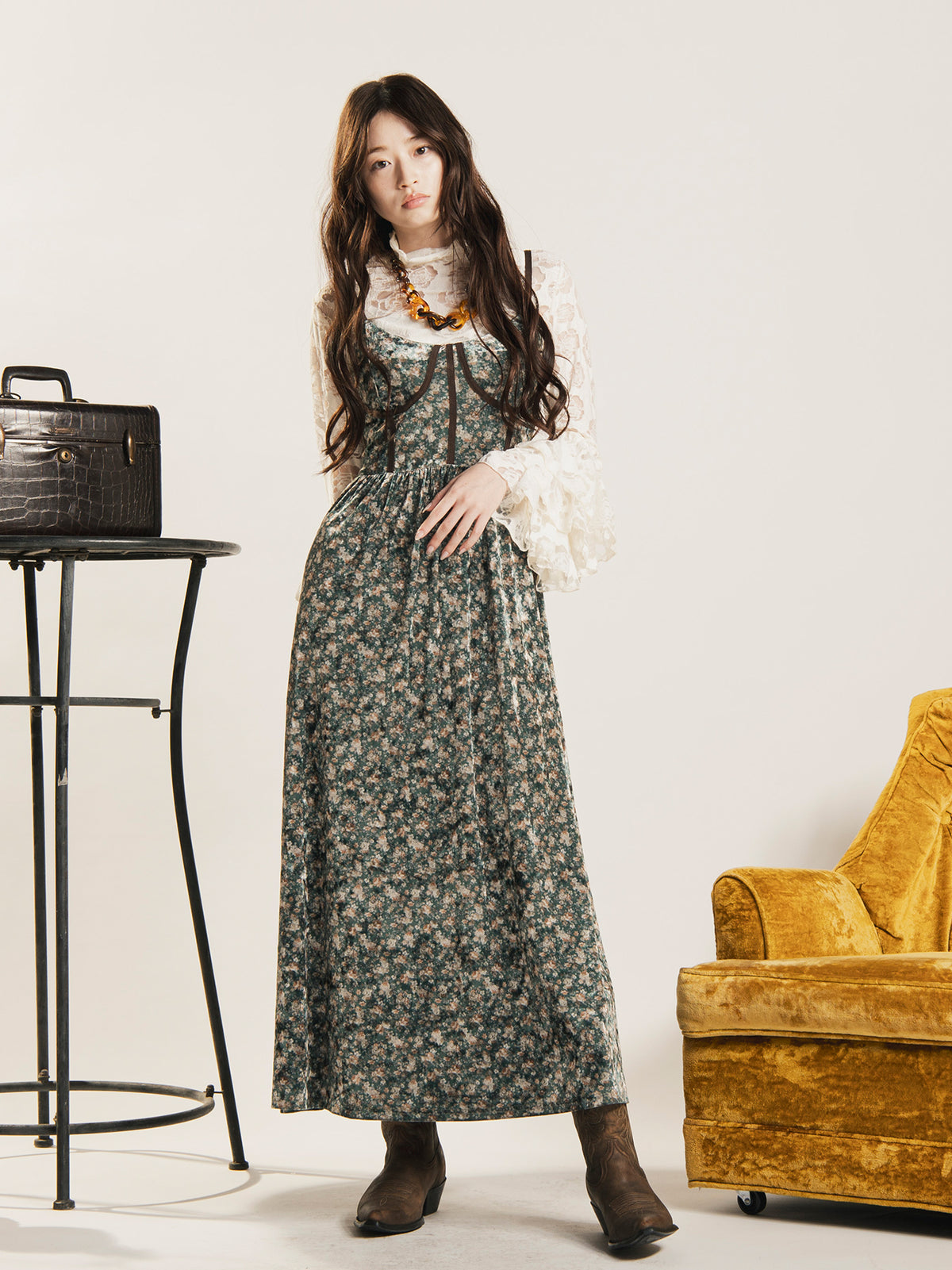 LOOK BOOK – 古着屋Top of the Hillのネット通販サイト