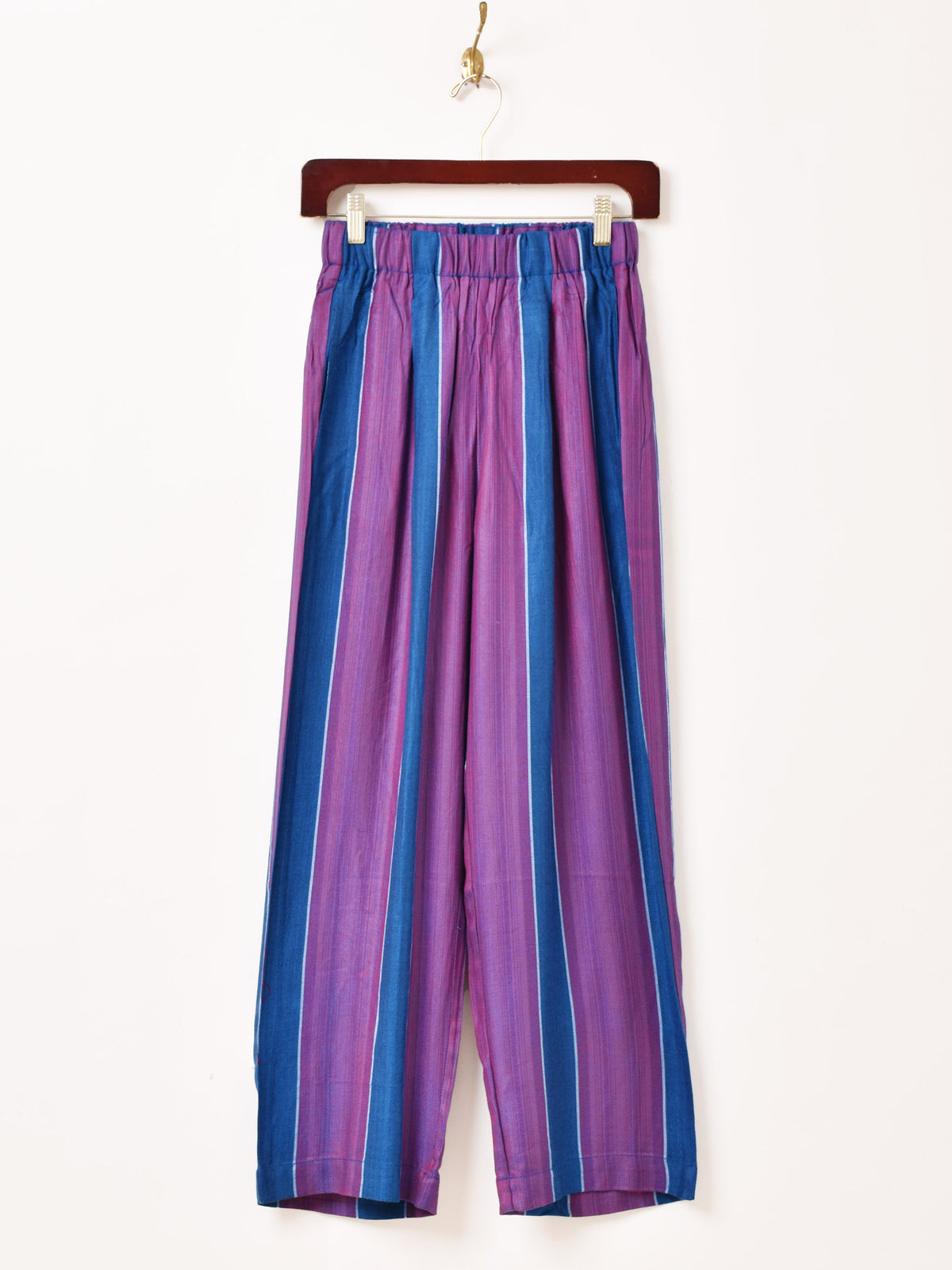 A03_8961_c83bec57-71b2-46c2-