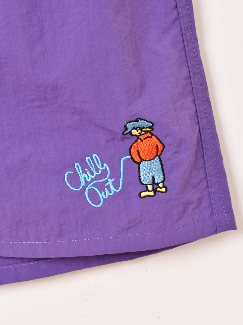 【2色展開】Backers ワンポイント刺繍 ナイロンショーツ「Chillout Boy」