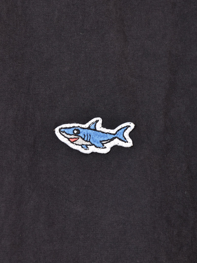 【4色展開】Backers ワンポイント シャーク ピーチスキンジャケット