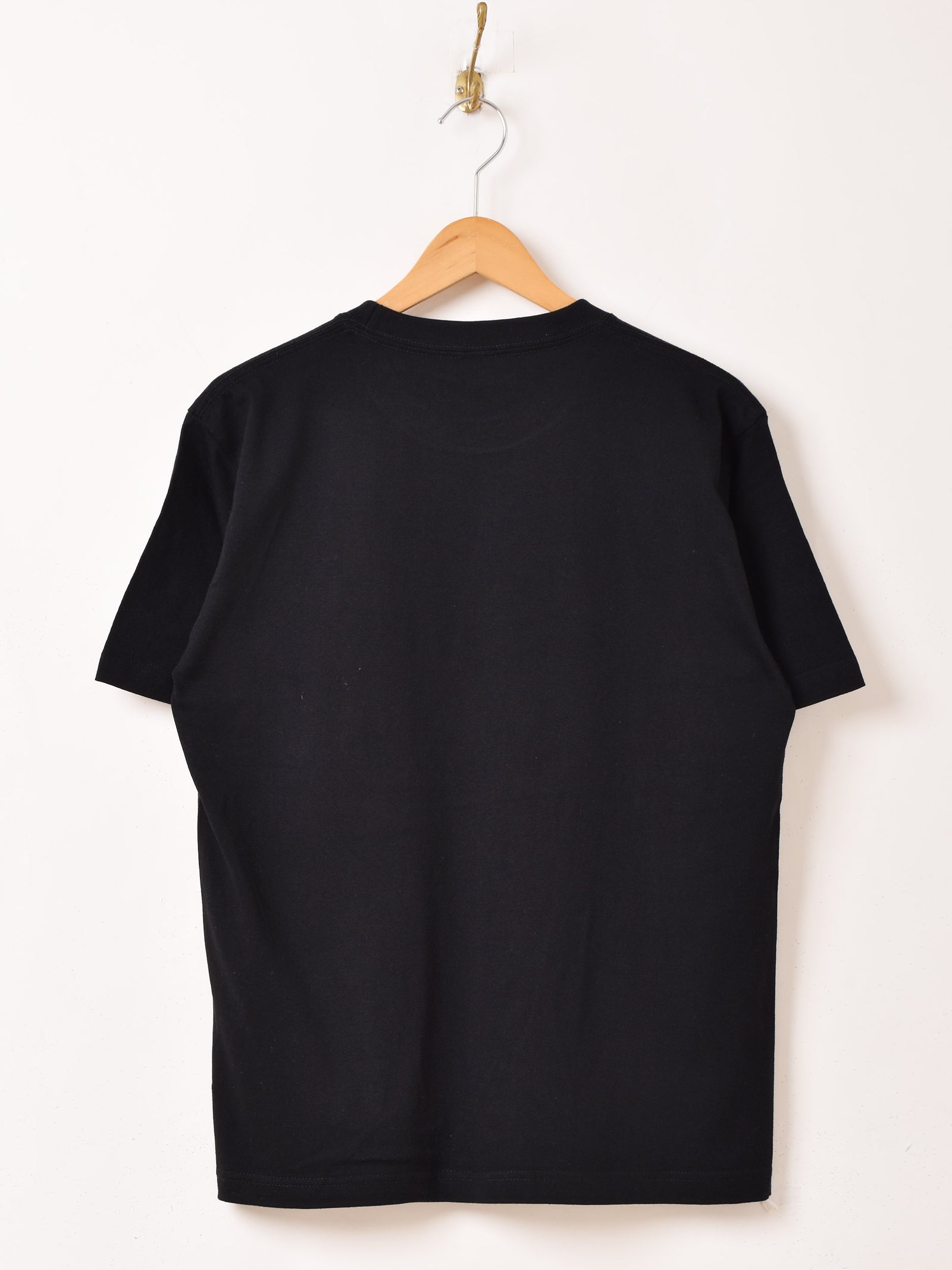 5色展開】 ワンポイント 刺繍 Tシャツ 「Flower」 – 古着屋Top of the