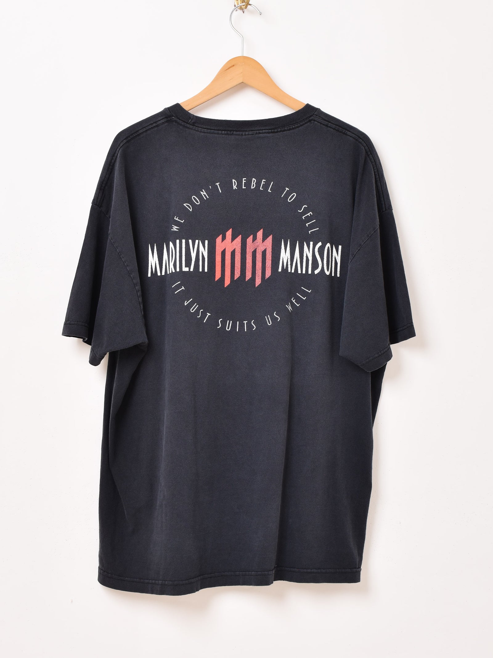 マリリン・マンソン バンドTシャツ – 古着屋Top of the Hillのネット通販サイト