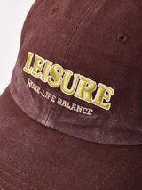刺繍入り ダメージ キャップ「LEISURE」