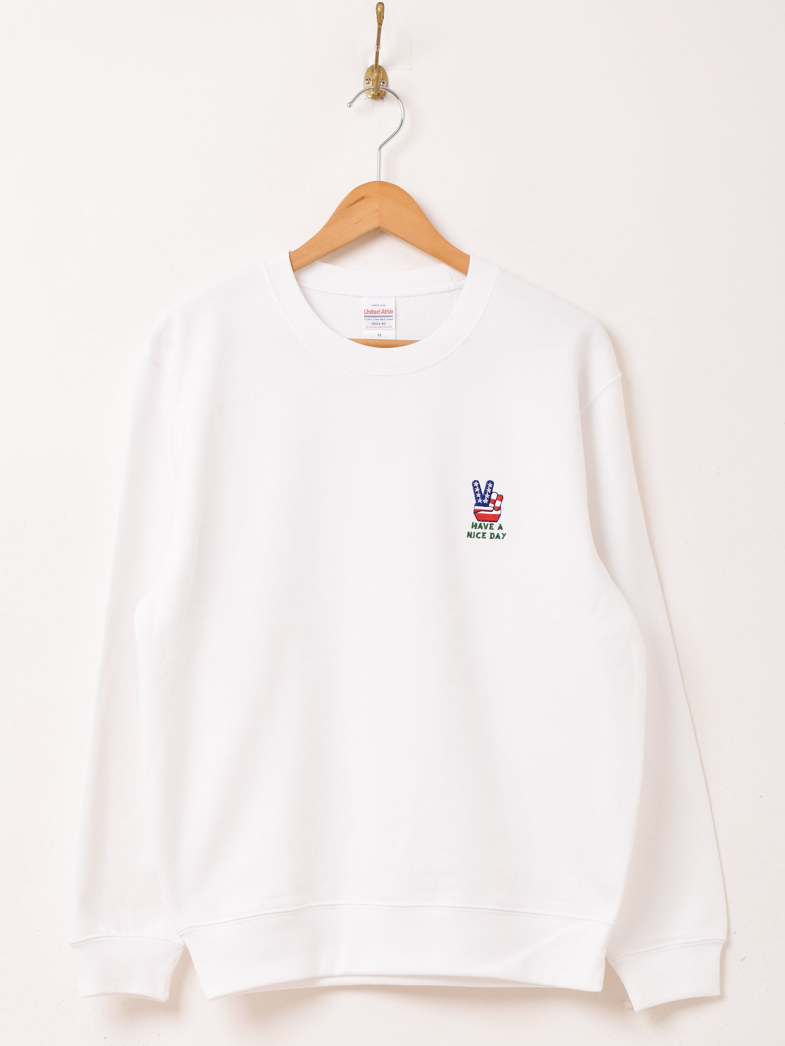 【関税込み】Solid Homme ブルー 刺繍 スウェットシャツ 222221M204011_1.jpg