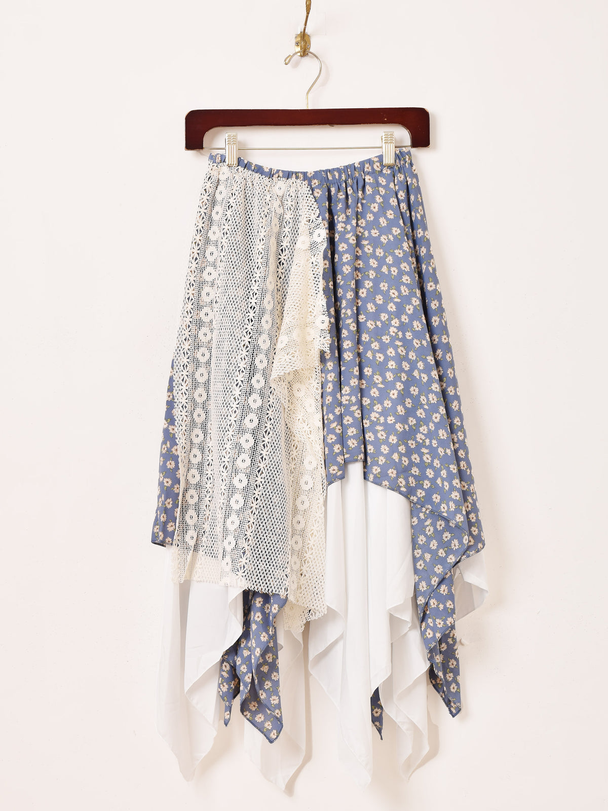 クロシェトップス クロシェ編みノースリーブトップス | COQULE Online Shop