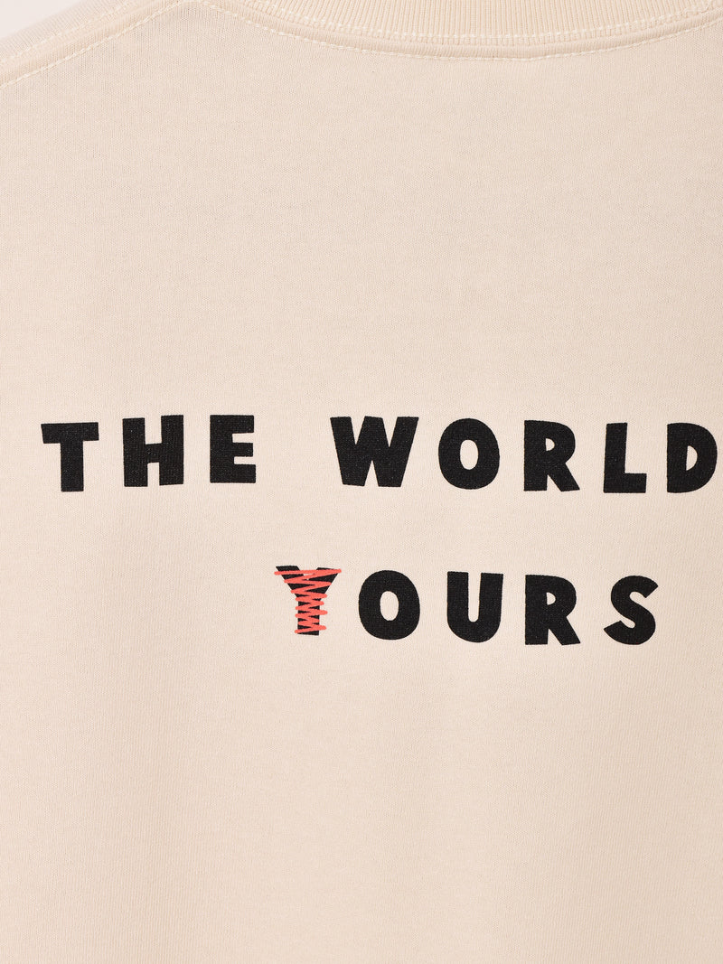 【2色展開】 プリントTシャツ「THE WORLD IS YOURS」