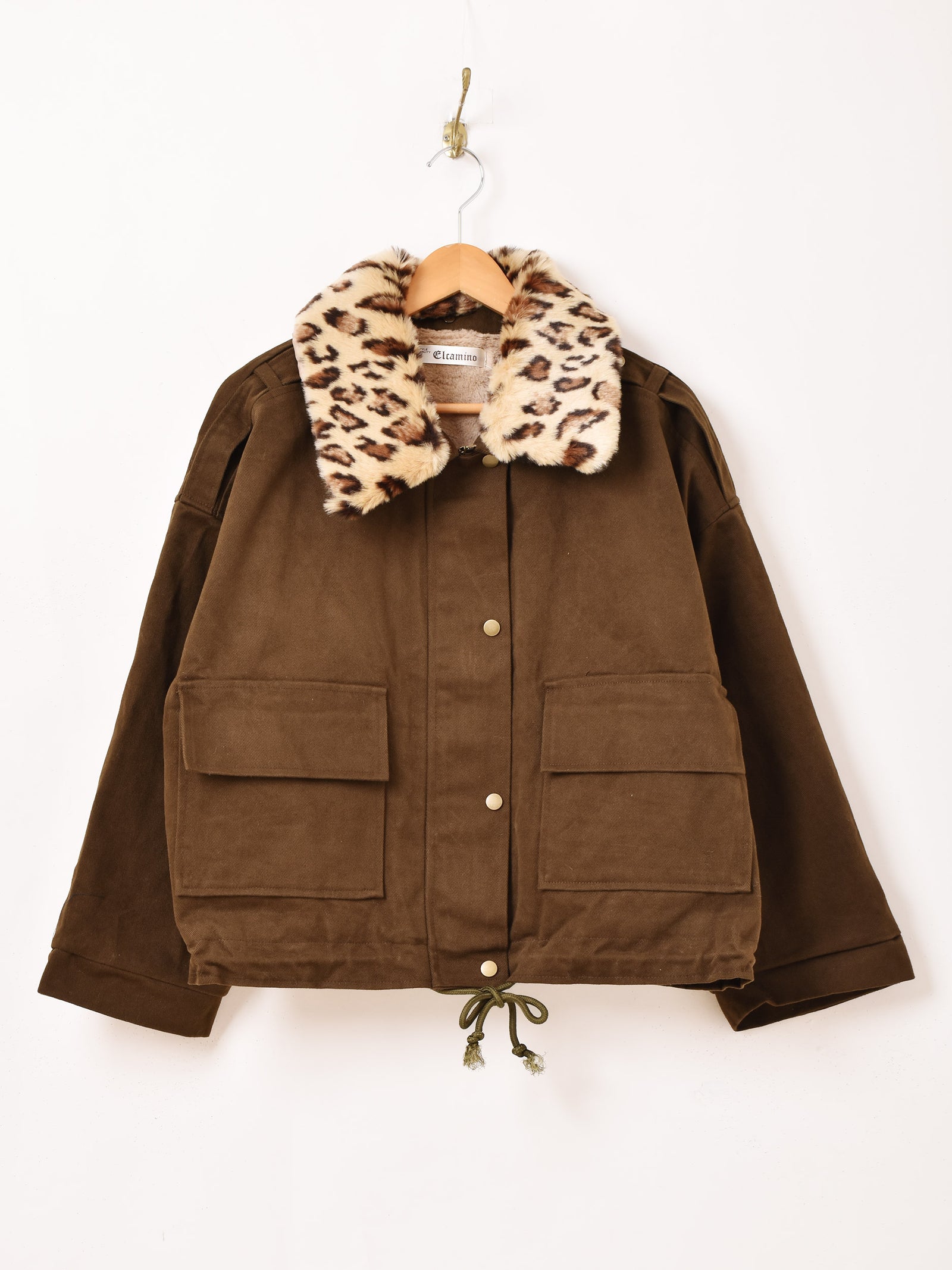 B03_1464_3d33061a-6baa-4ade-