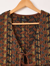 【3色展開】Meridian タペストリー ジオメトリック柄 ペプラムベスト