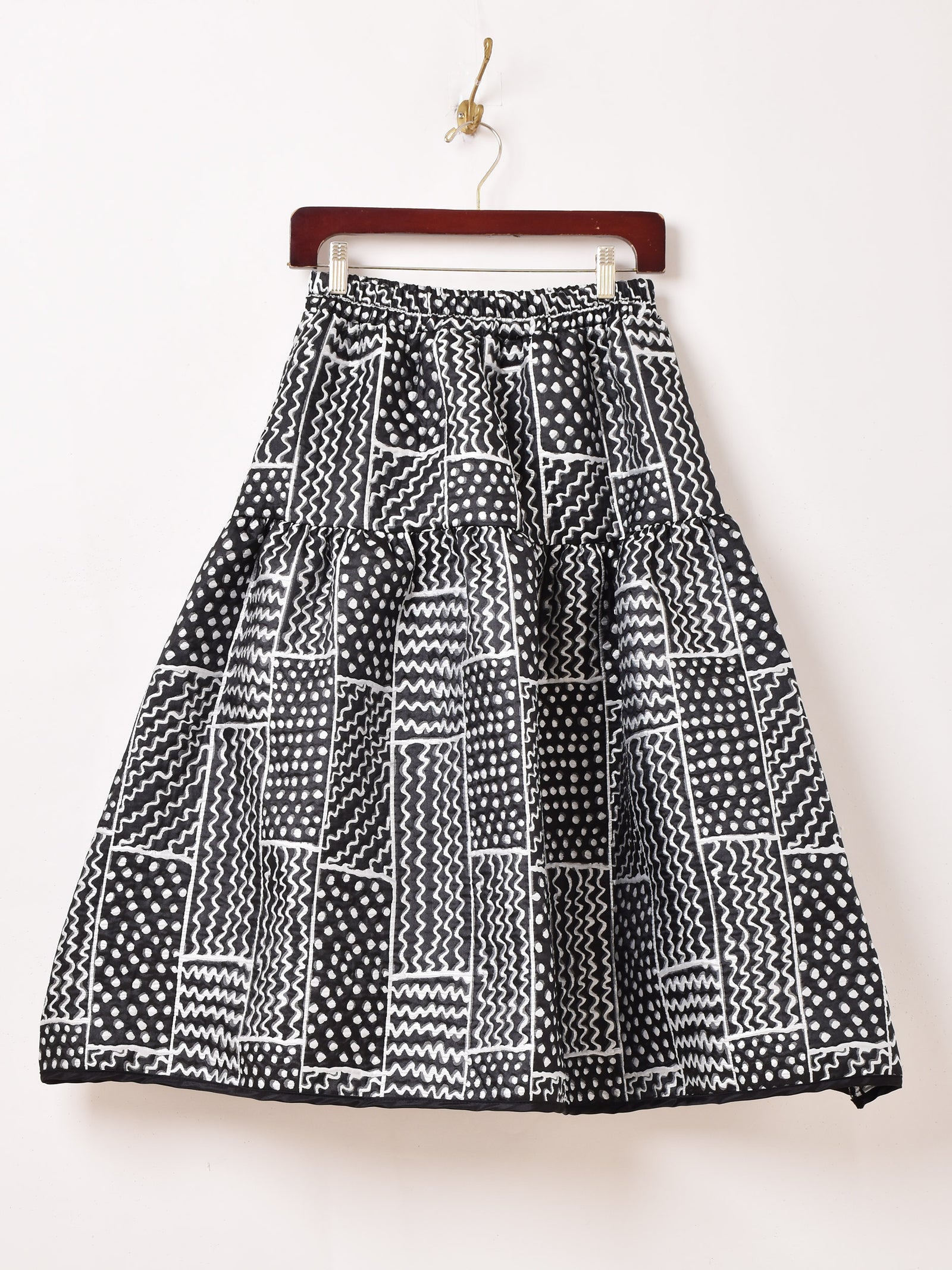 2色展開】Meridian 総柄 ジャガード織り スカート – 古着屋Top of the