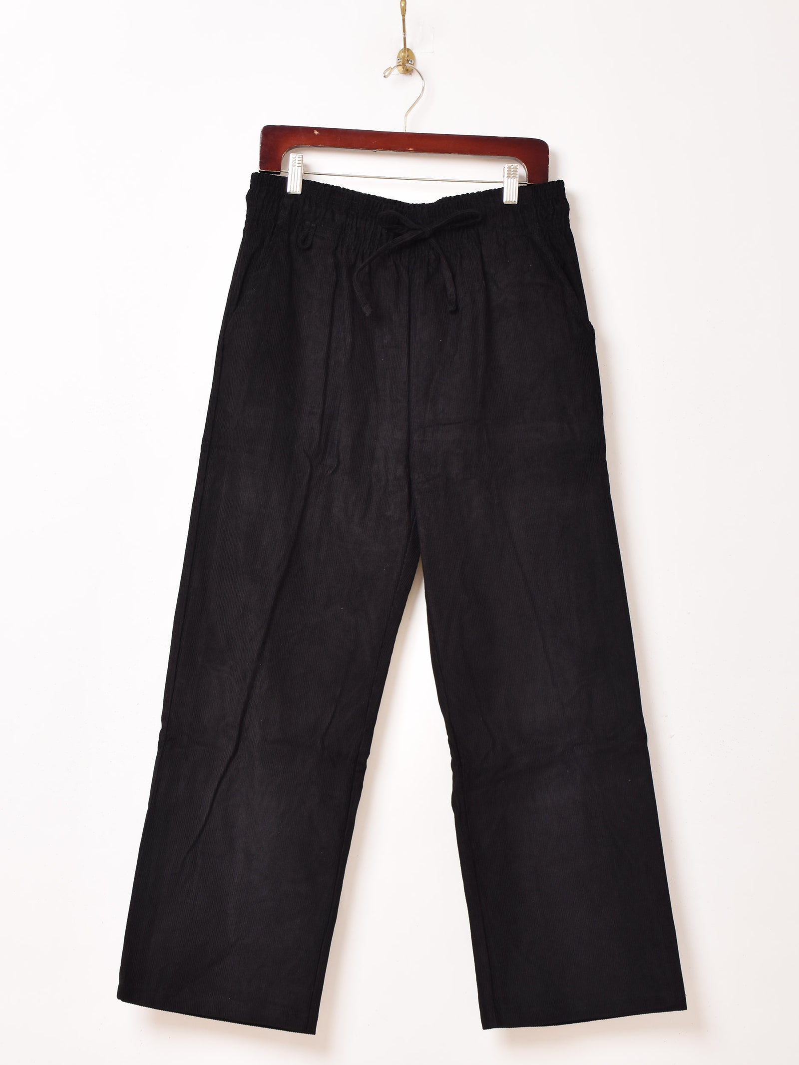 B03_1696_bab8ceb3-d20f-4be9-