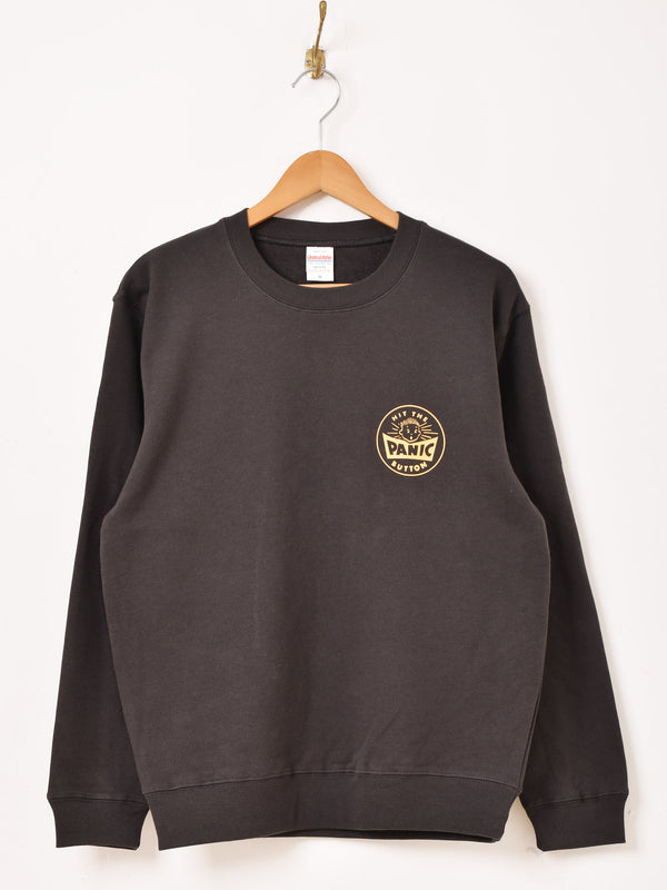 【2色展開】 プリント スウェットシャツ「HIT THE PANIC BUTTON」