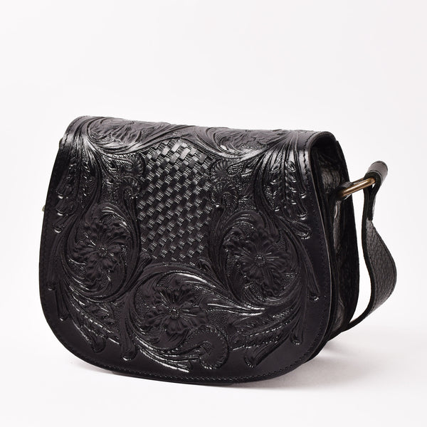 B03_1787_9d75ae30-37f0-49a6-