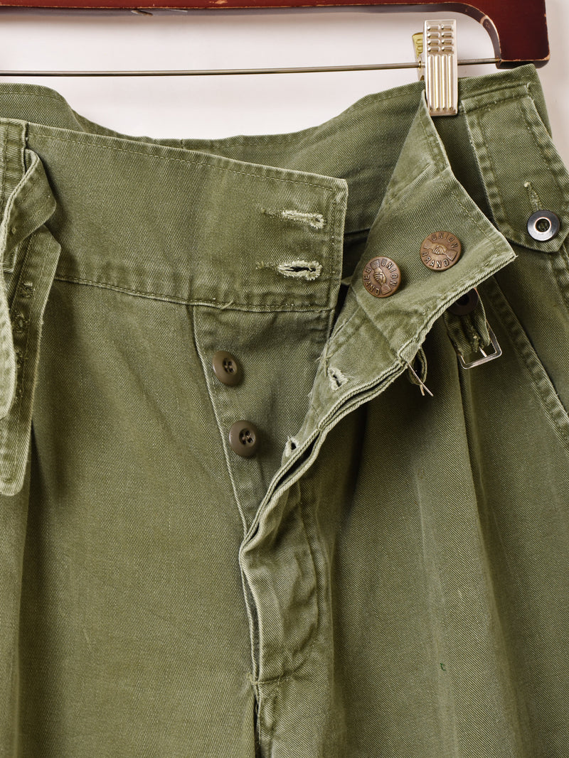 デッドストック 60s カナダ軍 グルカパンツ ヴィンテージ ミリタリー ワイド 60's カナダ軍 グルカパンツ – 古着屋Top of the Hillのネット通販サイト