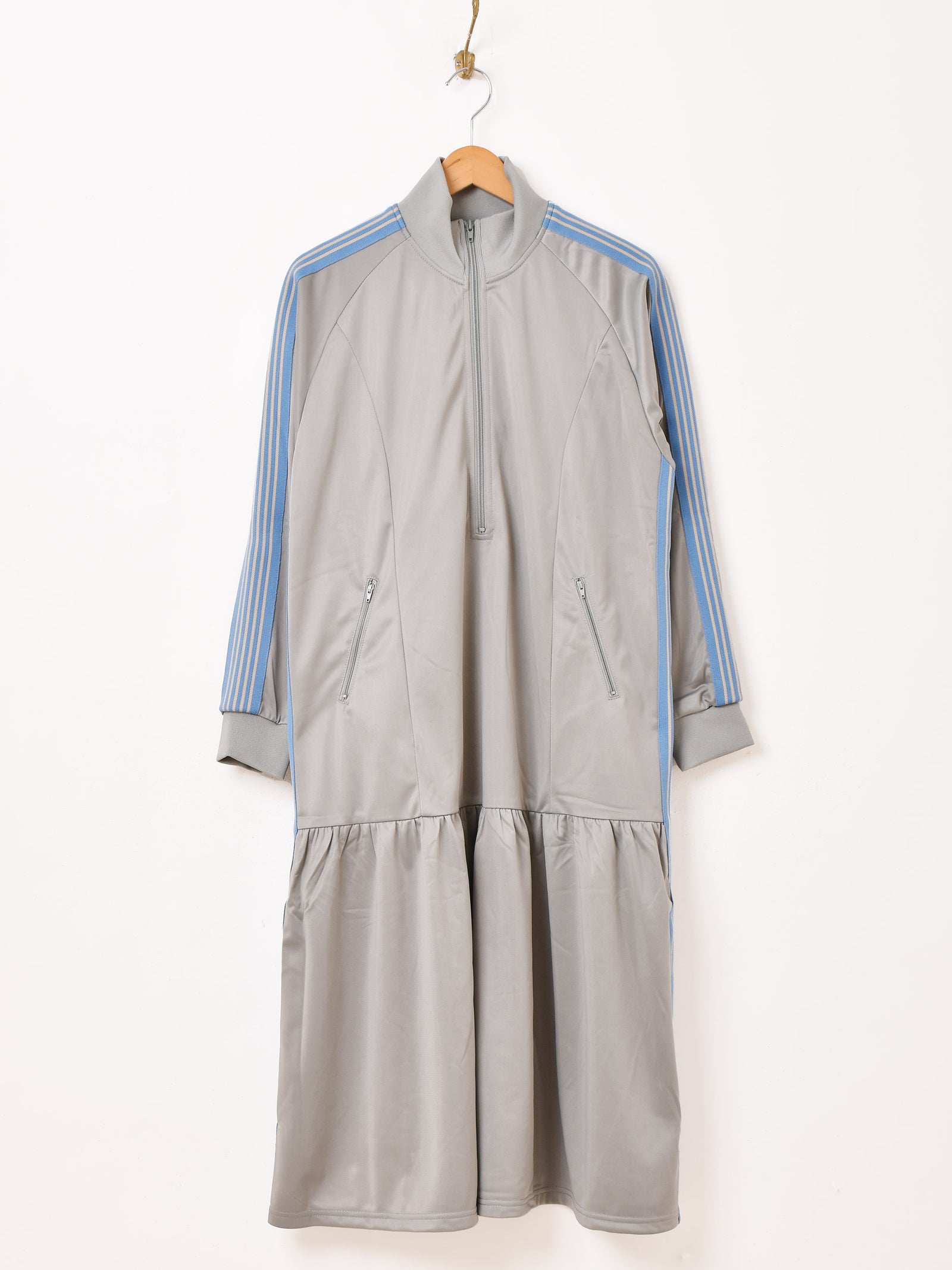 3色展開】 トラックジャケットタイプ 長袖ワンピース – 古着屋Top of