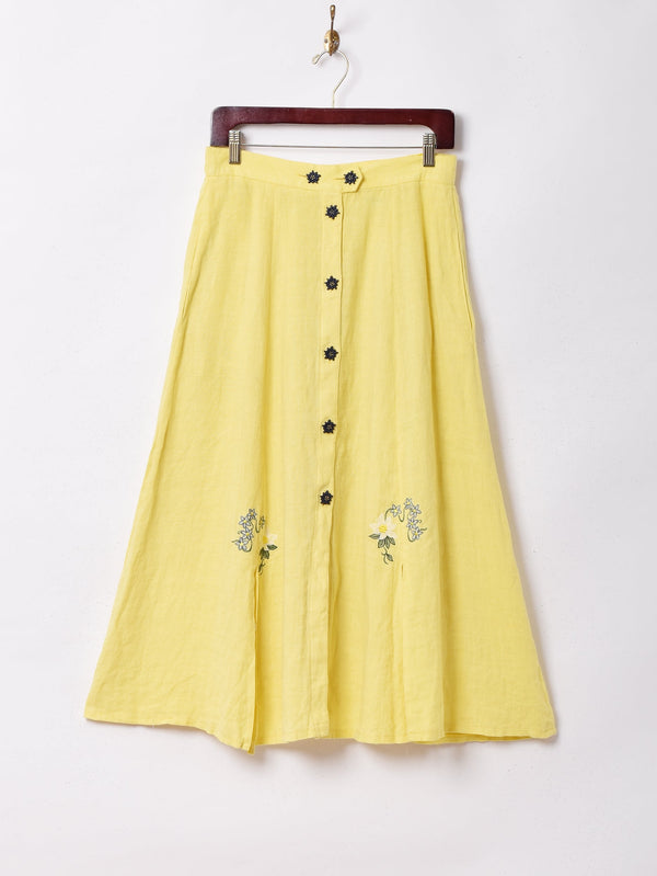 刺繍 フロントボタンスリットスカート
