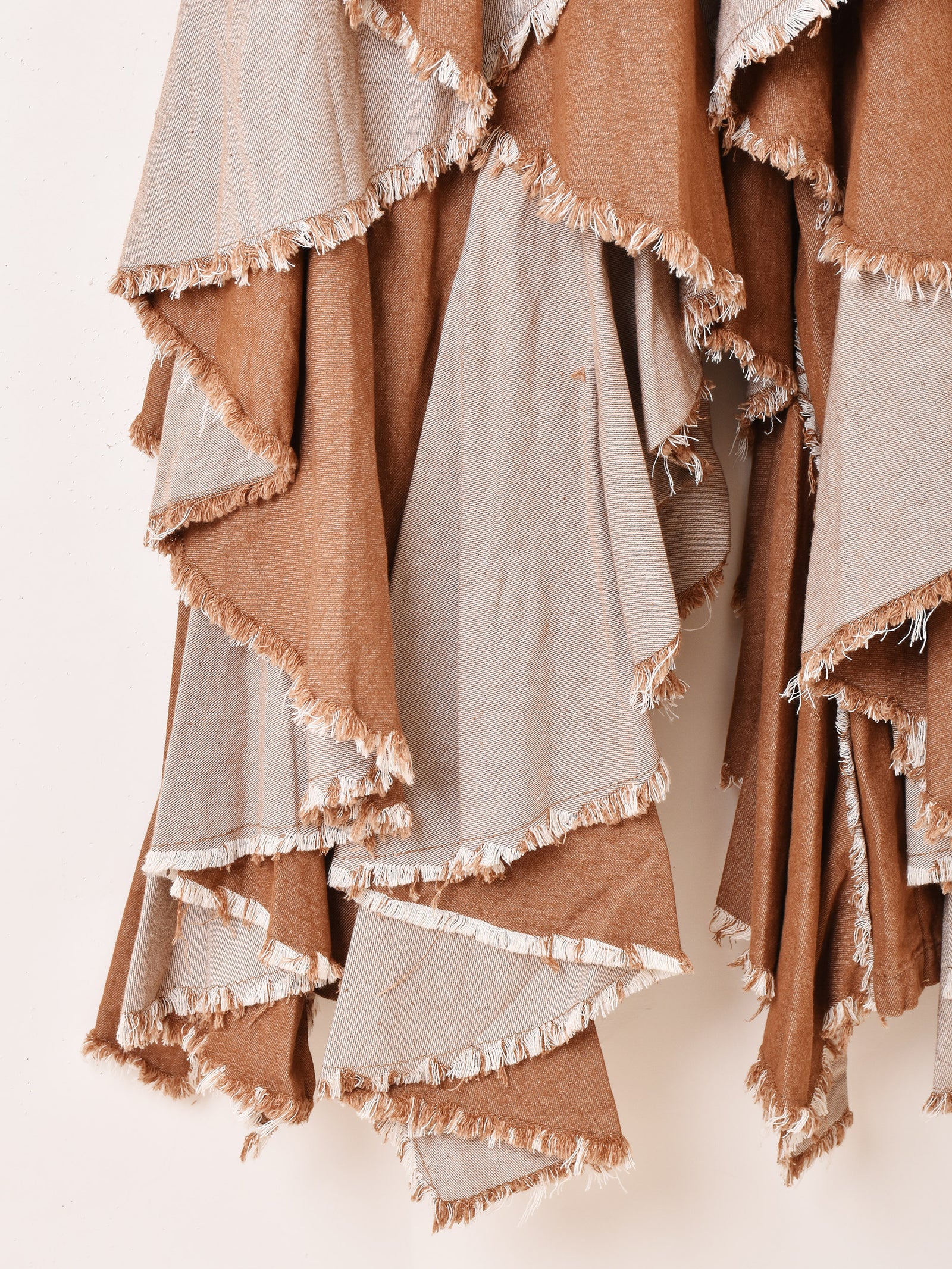 3色展開】 スパイラルフリル デニムパンツ – 古着屋Top of the Hillの