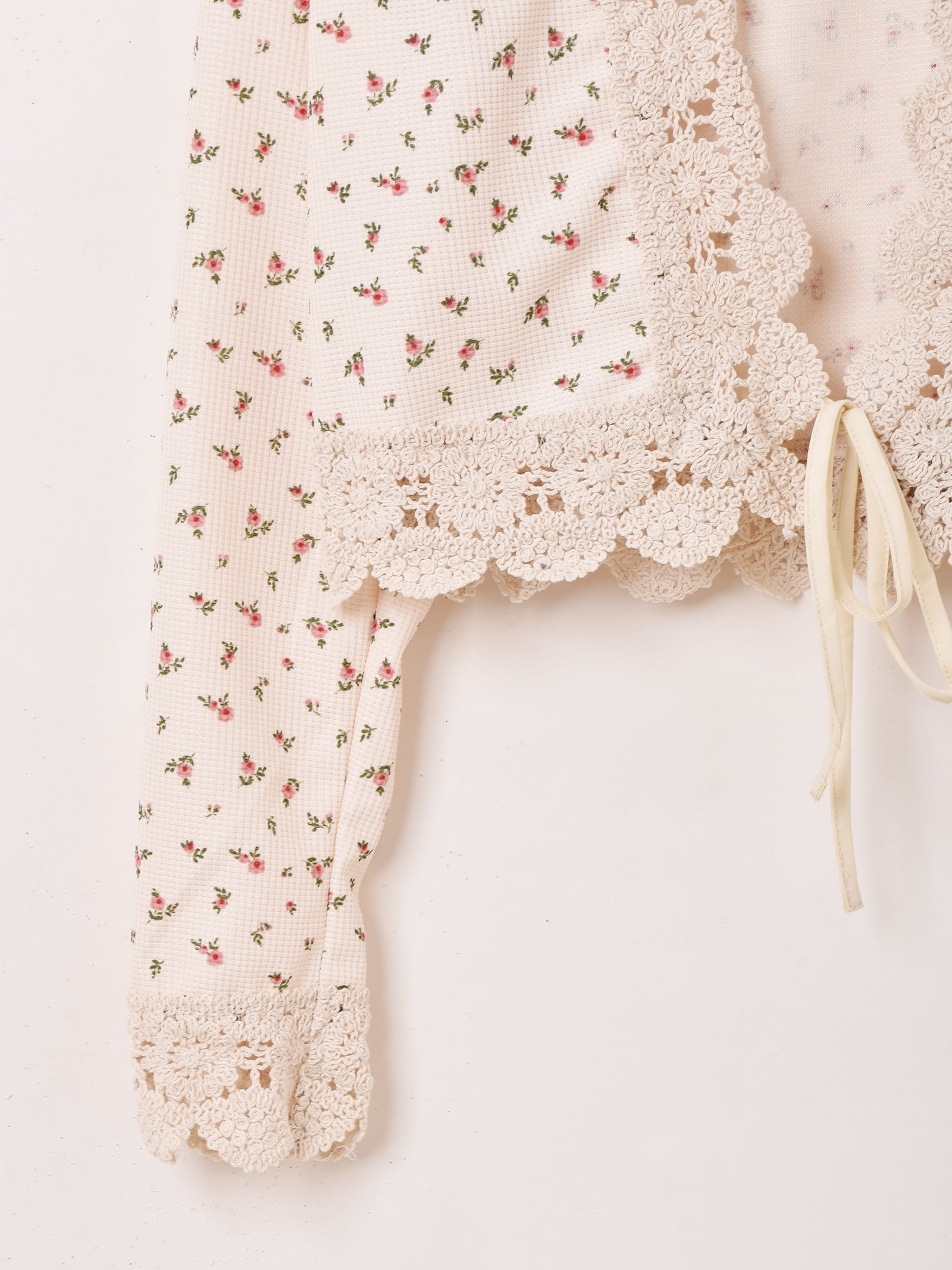 未使用品✧ワオス・クチュール❀リネンニット花柄カーディガン❀❀ Vネックニットカーディガン／ハンドウォッシュ／コットンリネン