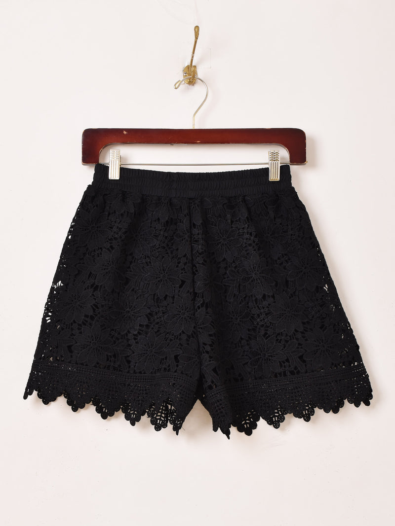 【2色展開】Elcamino 透かし編みレース ショートパンツ