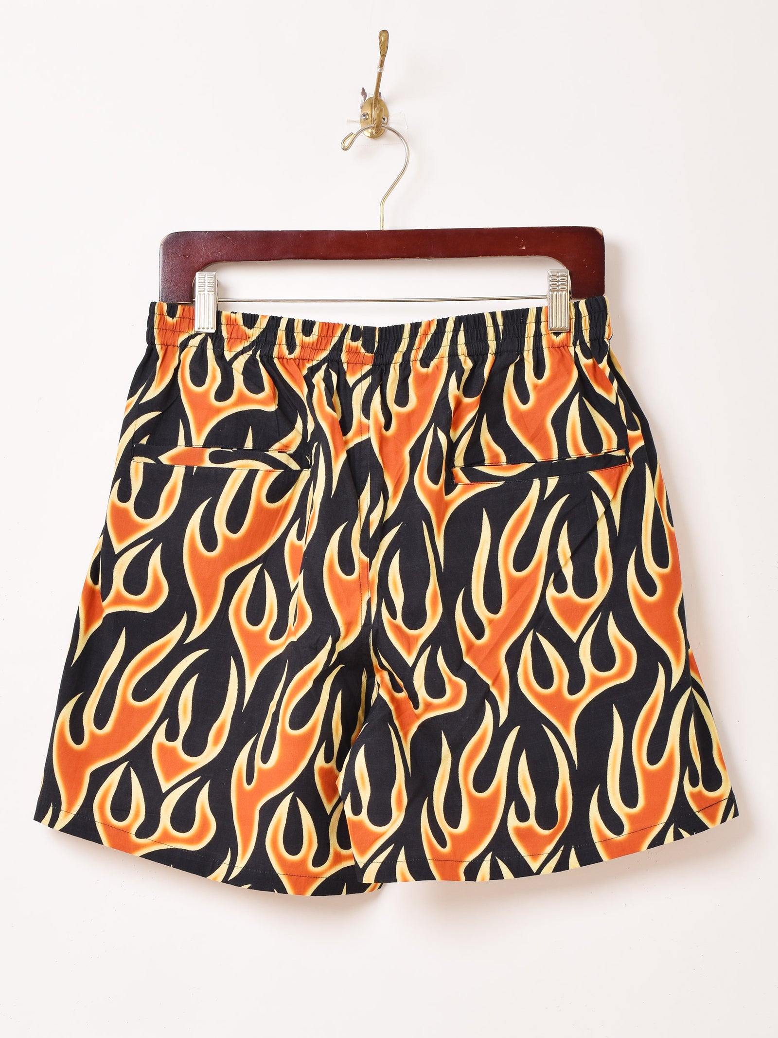三軒茶屋us ファイヤーパターンフレイム柄　ショートパンツ US 三軒茶屋 'Flames Printed Easy Short Pants'フレームス