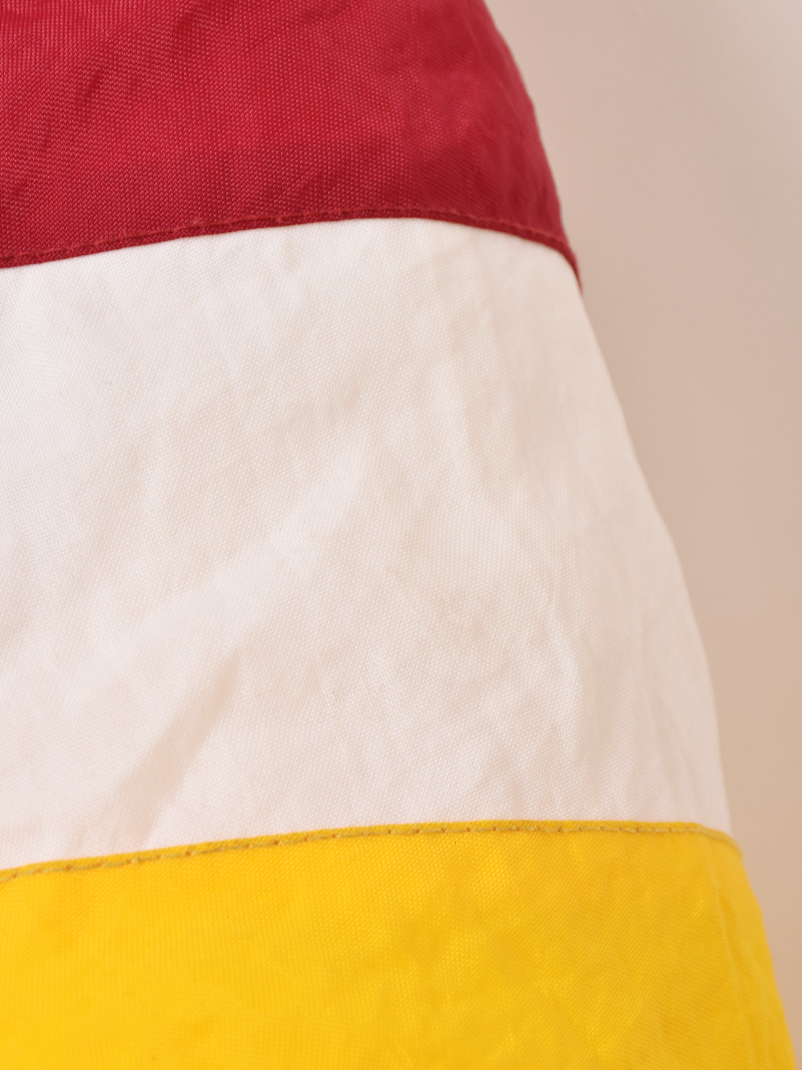 starter ナイロンジャケット　レッドスキンズ 1990s Washington Redskins Starter Rain Coat - 6/10 - (L)