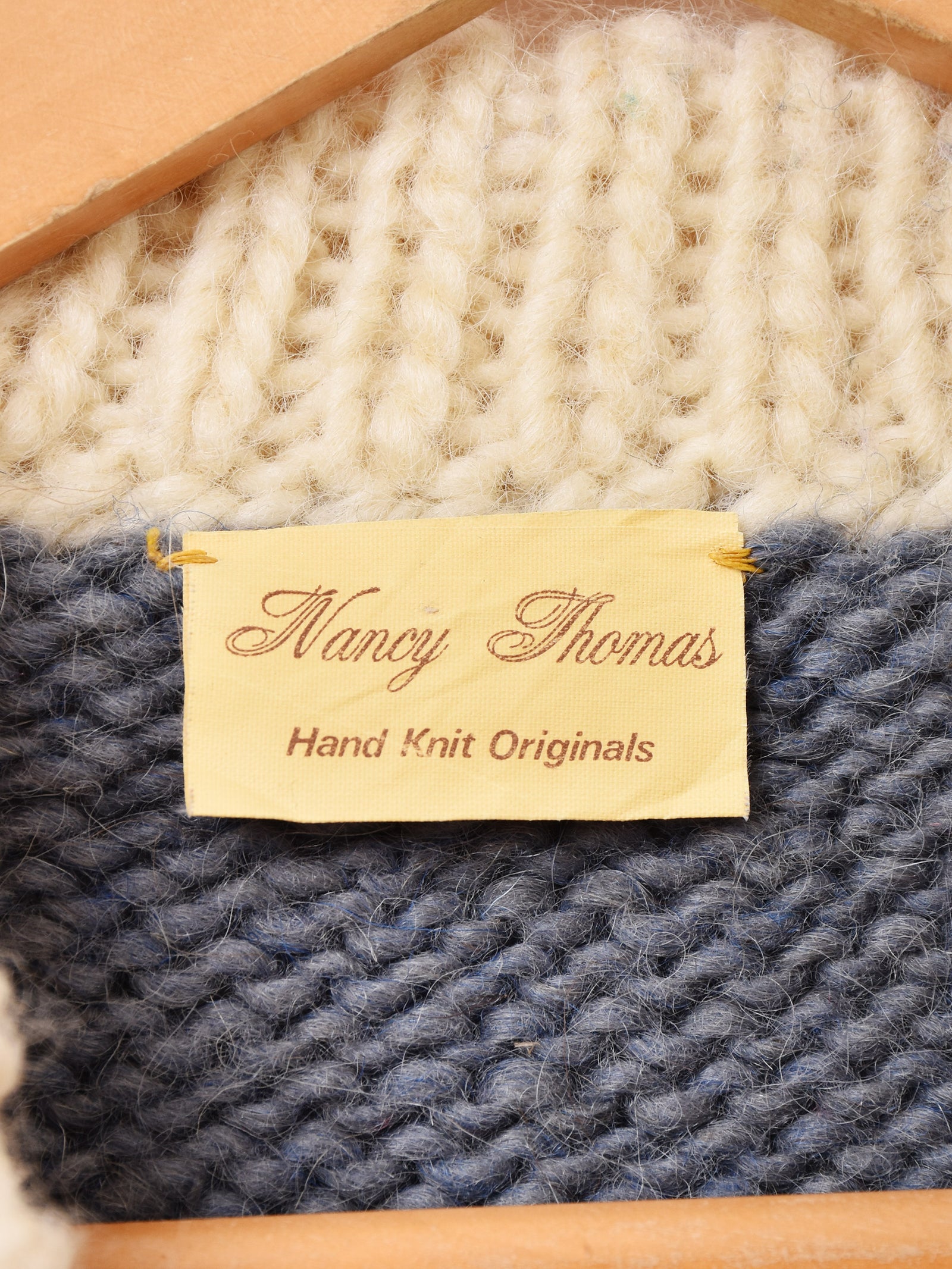 カナダ製 猫 ハンドニット セーター – 古着屋Top of the Hillのネット