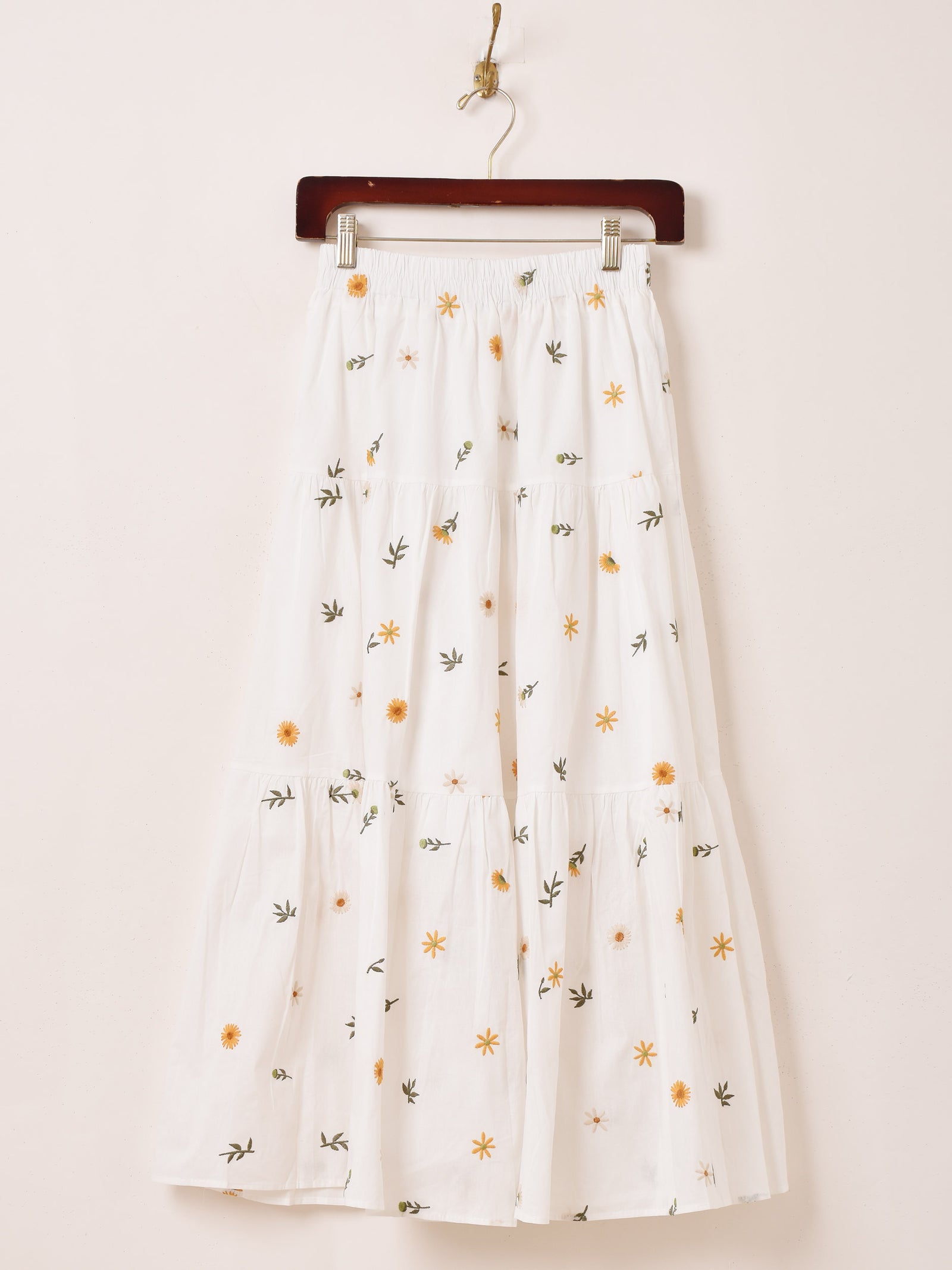 P J c 刺繍ロングスカート　デッドストック廃盤色　daisy赤 4色展開】Meridian フラワー刺繍 ロングスカート – 古着屋Top of the
