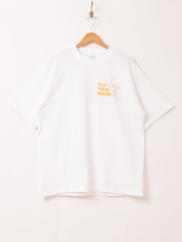 【2色展開】 プリントTシャツ「HAND SIGN」