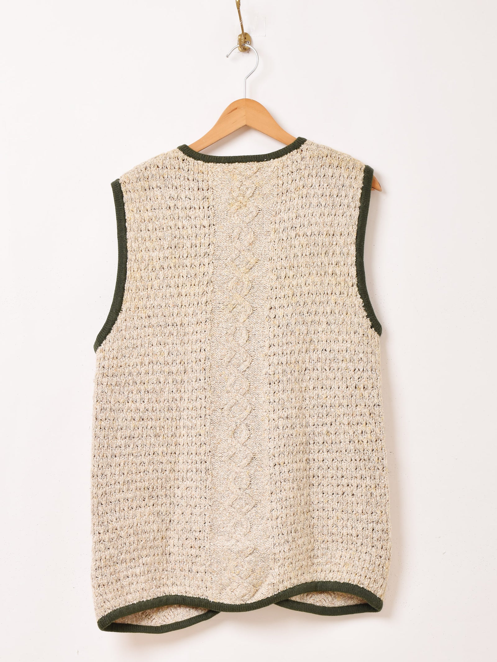 花刺繍 チロリアンニットベスト – 古着屋Top of the Hillのネット通販