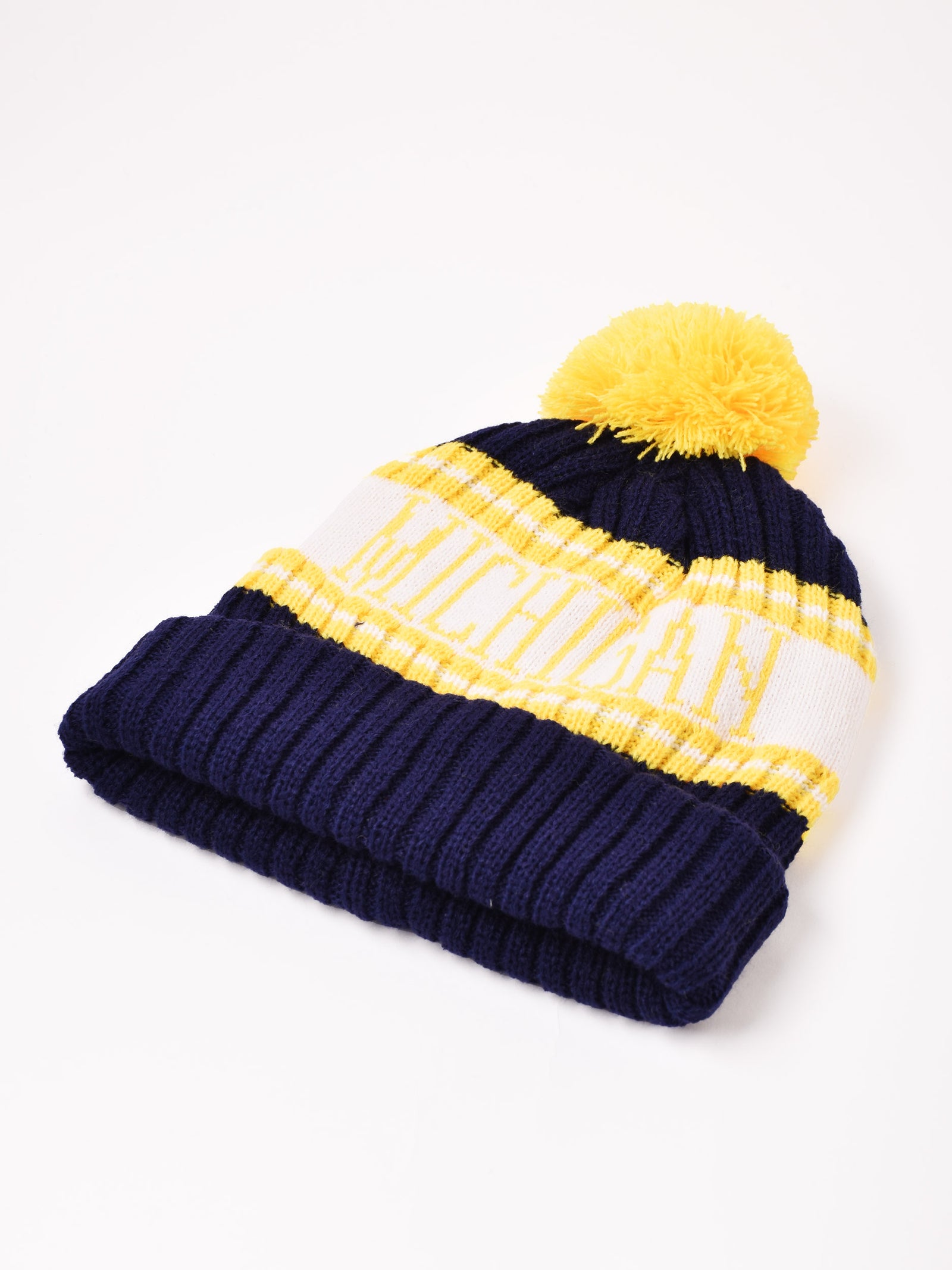 2色展開】ポンポン付き ロゴ ニットキャップ「MICHIGAN」 – 古着屋Top