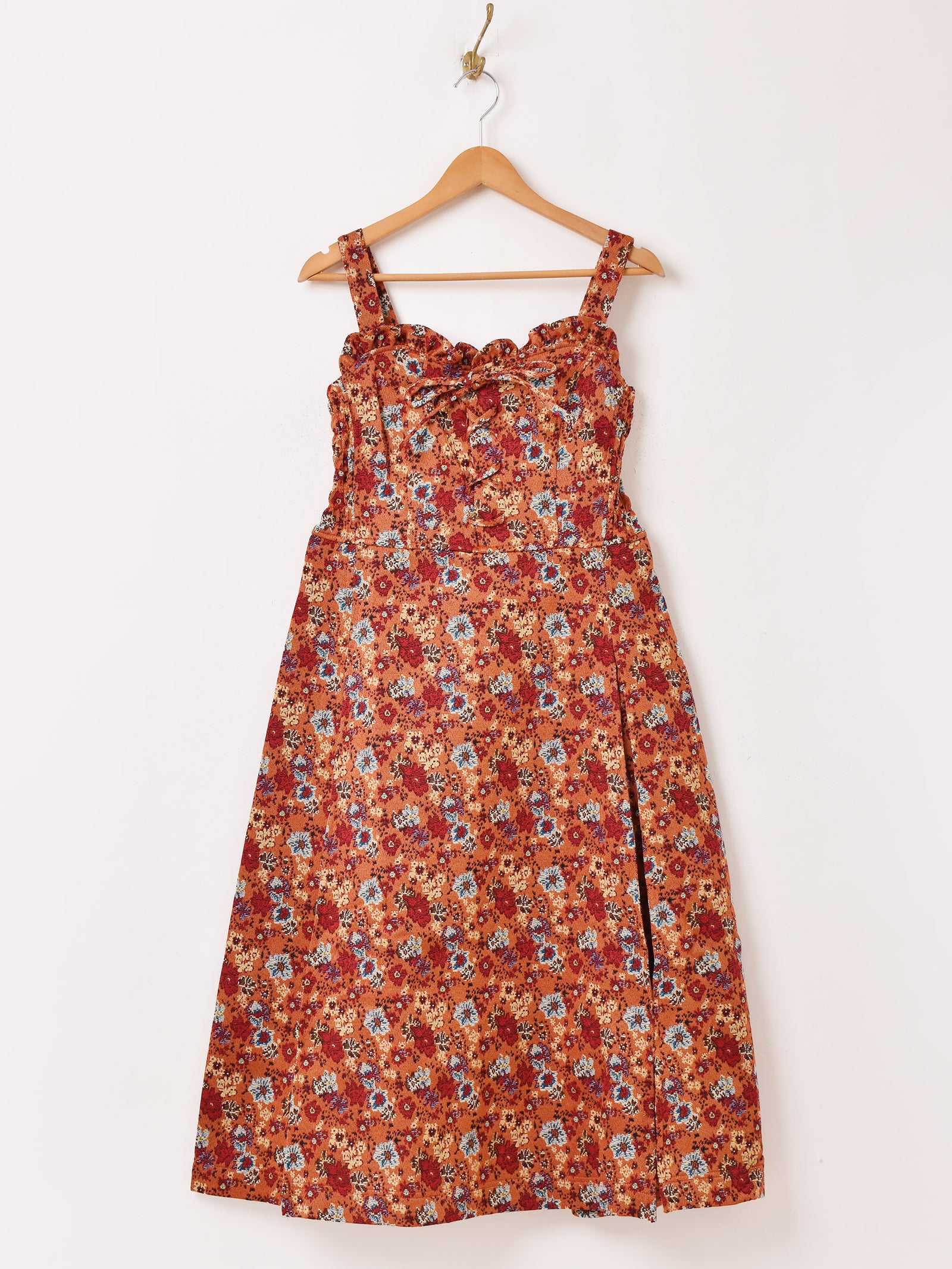 2色展開】Meridian 花柄 ゴブラン織り キャミソールワンピース – 古着