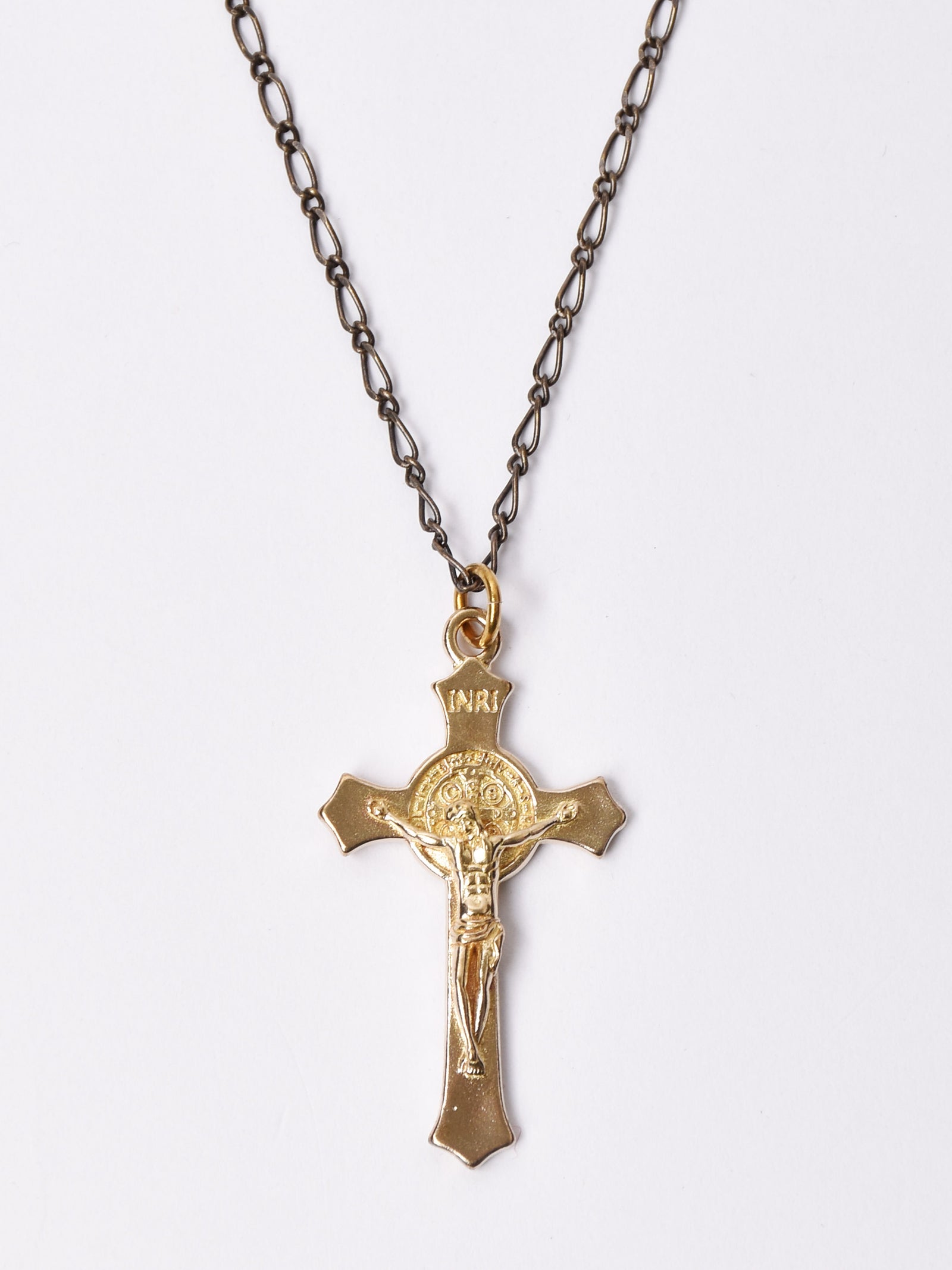 B03_4745_83a7e27e-6969-4651-