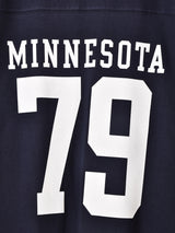 【2色展開】 プリント フットボールTシャツ「MINNESOTA」