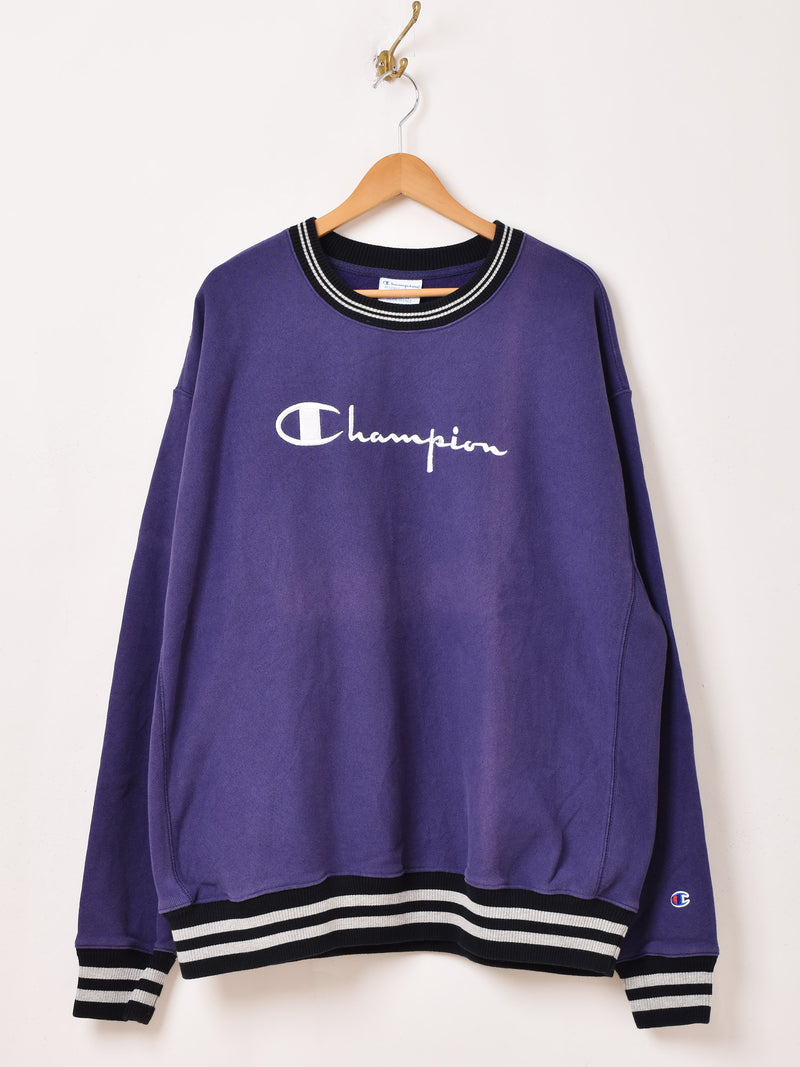 "Champion" REVERSE WEAVE ロゴ刺繍 スウェットシャツ