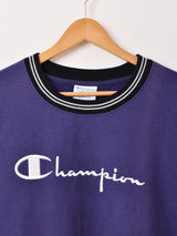 "Champion" REVERSE WEAVE ロゴ刺繍 スウェットシャツ