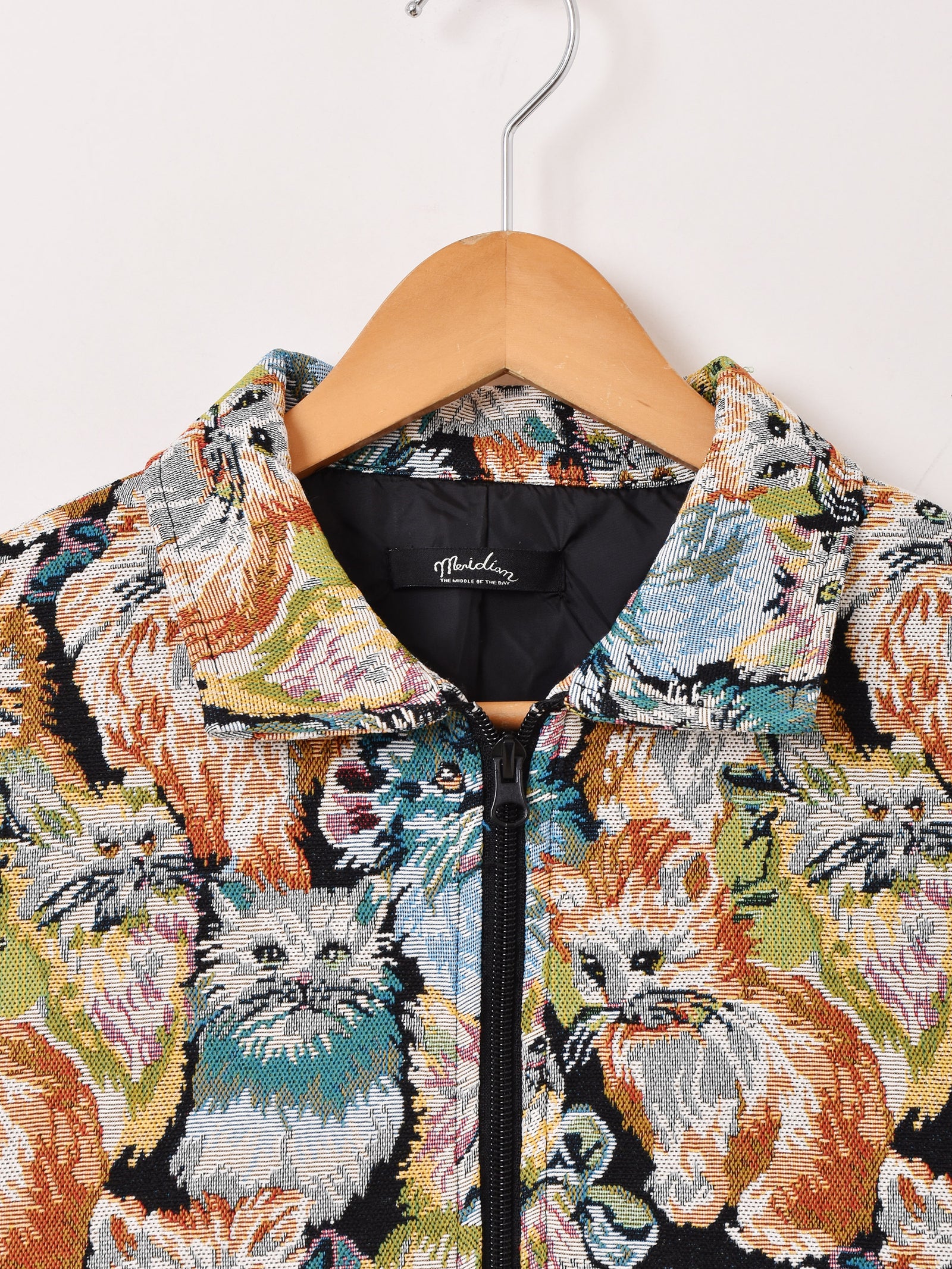 クニオコレクション 動物柄 総柄 ナイロン 中綿アウター サイズM 2色展開】Meridian アニマル ゴブラン織り ショートジャケット 猫柄