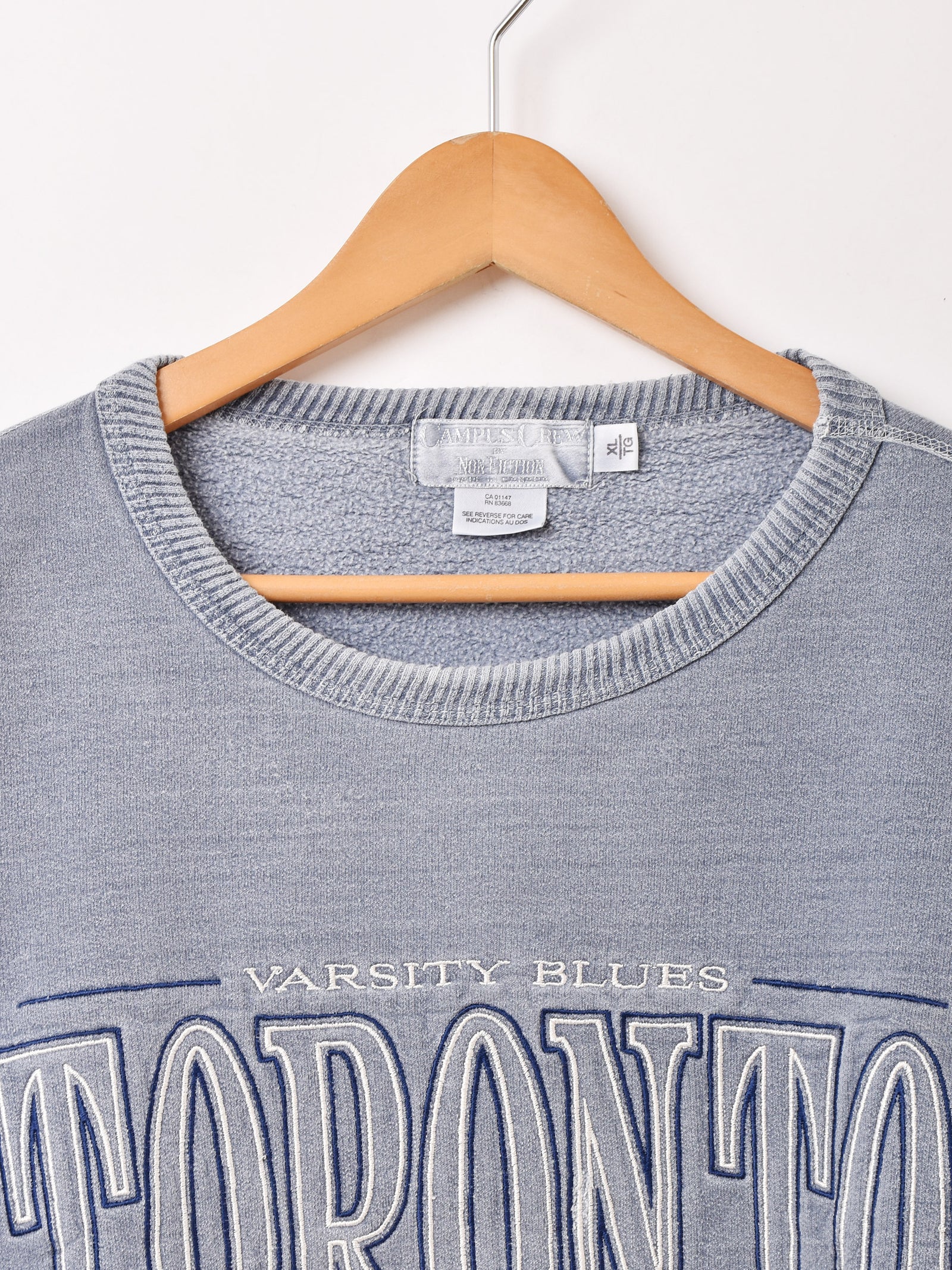 Made in Canadaトロント大学 刺繍スウェット – 古着屋Top of the Hill 