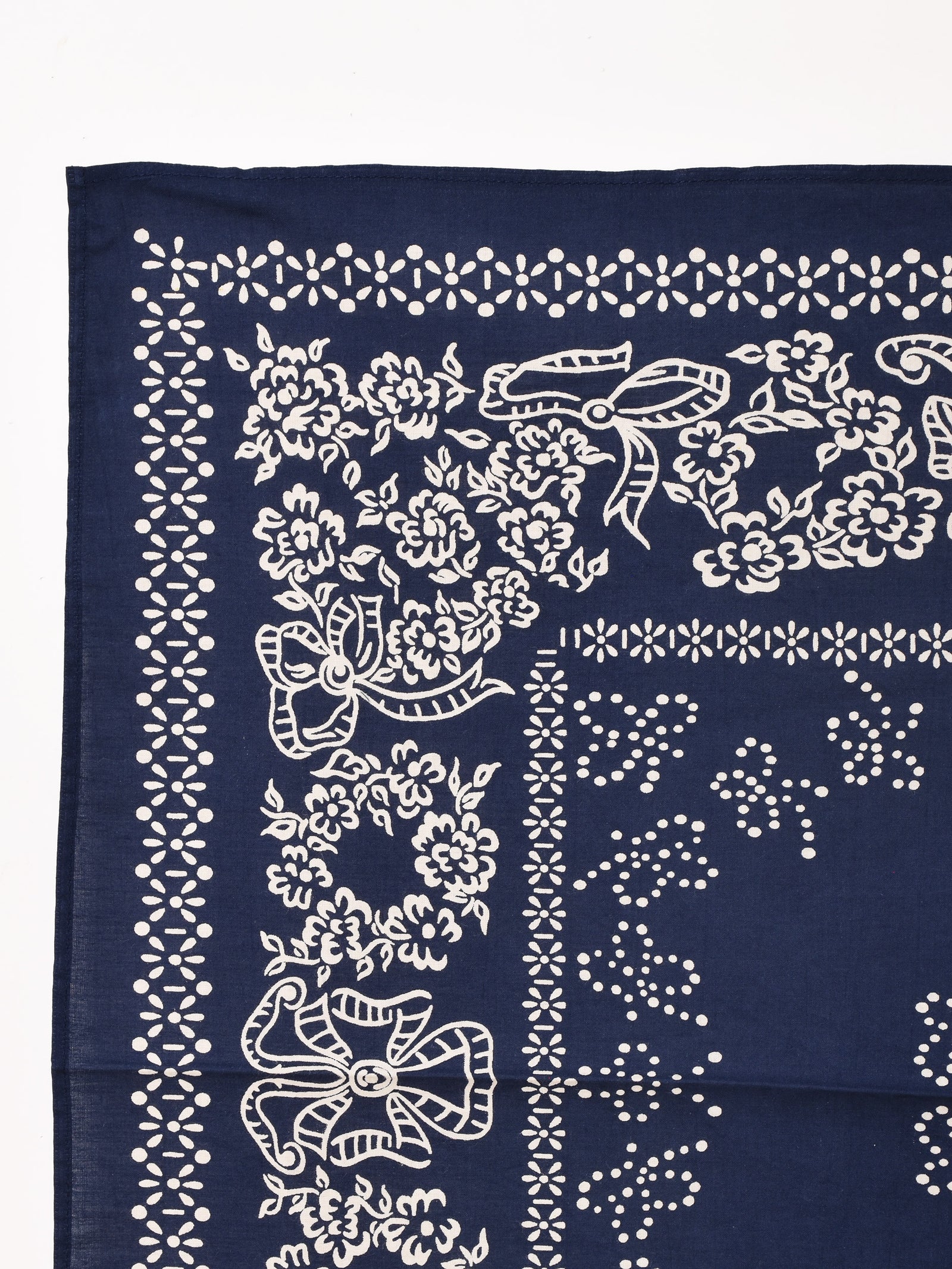 ぺろぼん様オーダー作品　オーストリッチ羽バングル＆フロート＆リボンフロート ぺろぼん様オーダー作品 オーストリッチ羽バングル＆フロート