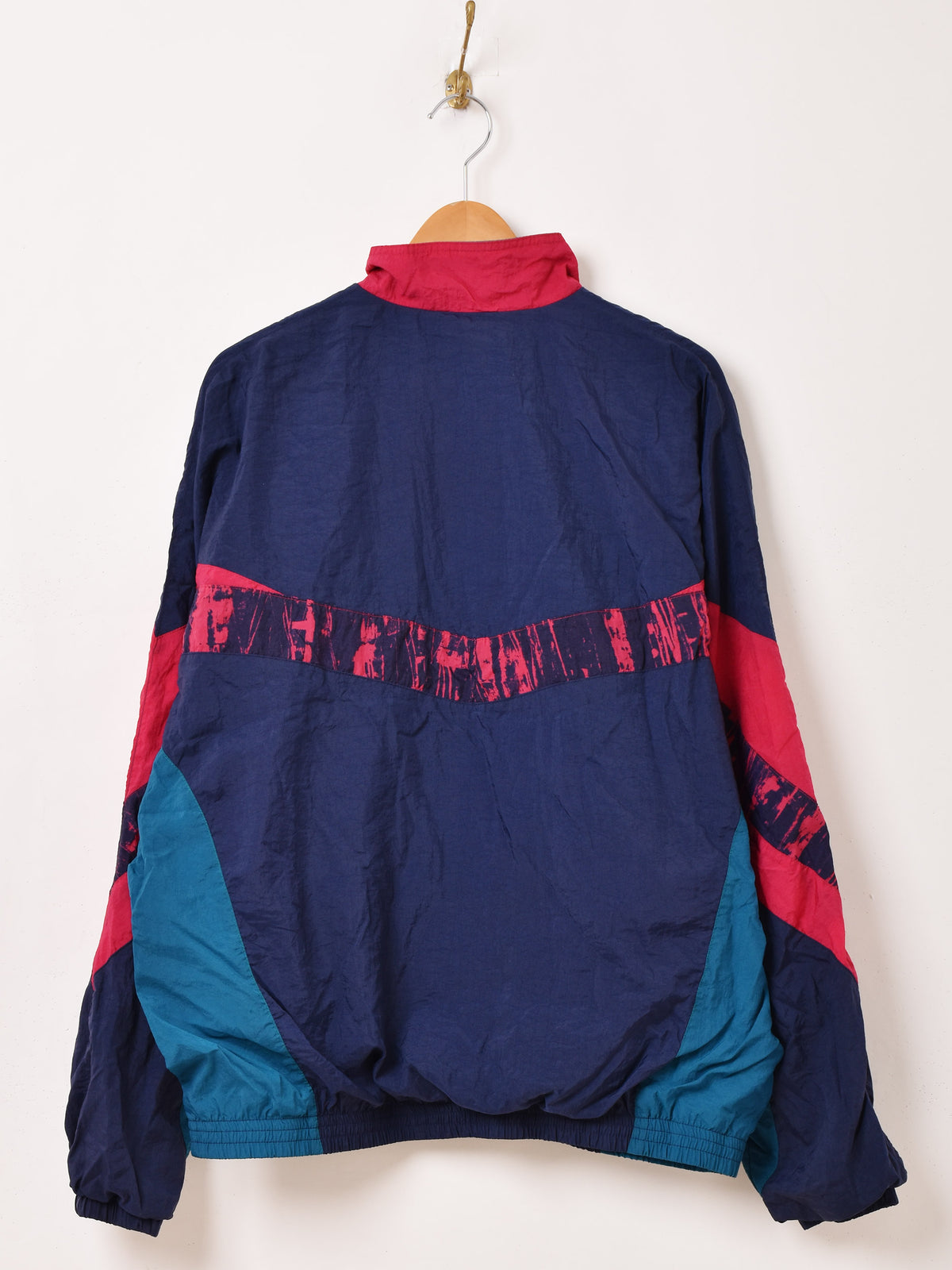 ヴィンテージウィルソンプロスタッフ ウィンドブレーカー 古着 ボンバージャケット ヴィンテージウィルソンプロスタッフ ウィンドブレーカー 古着