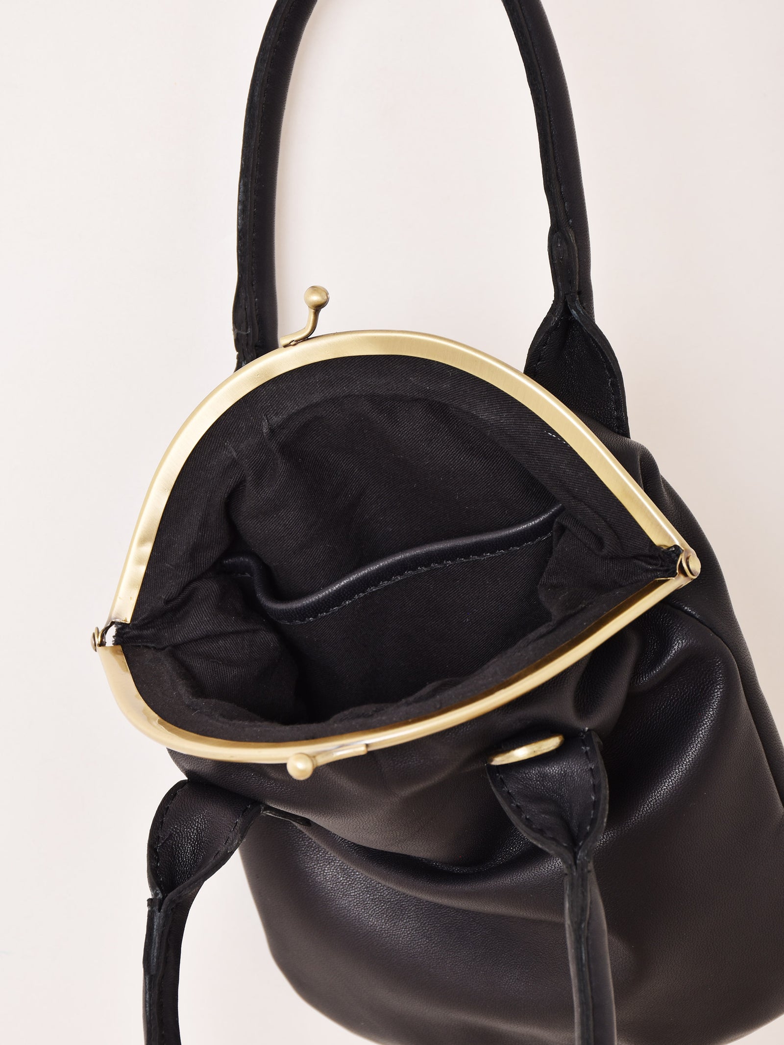 2色展開】レザー がま口 ミニショルダーバッグ – 古着屋Top of the