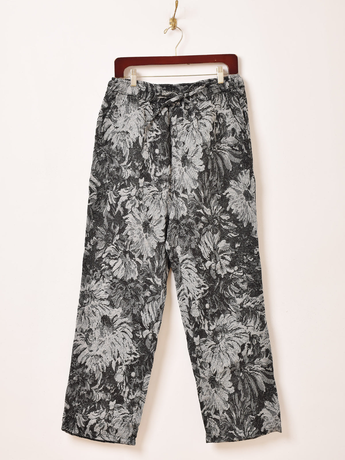 イギリスブランド 深いブルーの素敵モロッカン柄シルク100とろみイージーパンツ ゼブラ柄 イージーパンツ – 古着屋Top of the Hillのネット通販