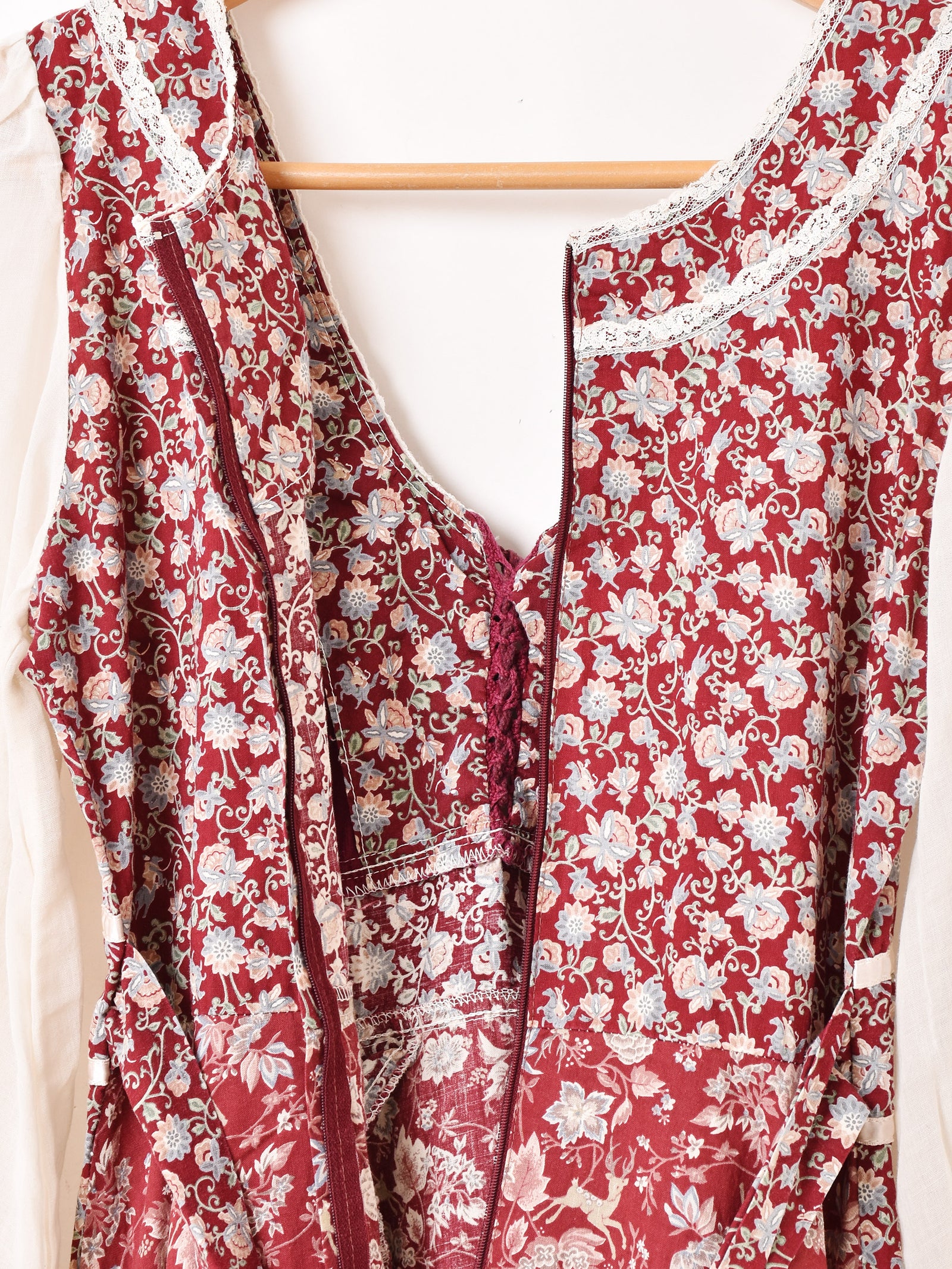 70's ”GUNNE SAX” 花柄 長袖 ワンピース – 古着屋Top of the Hillの