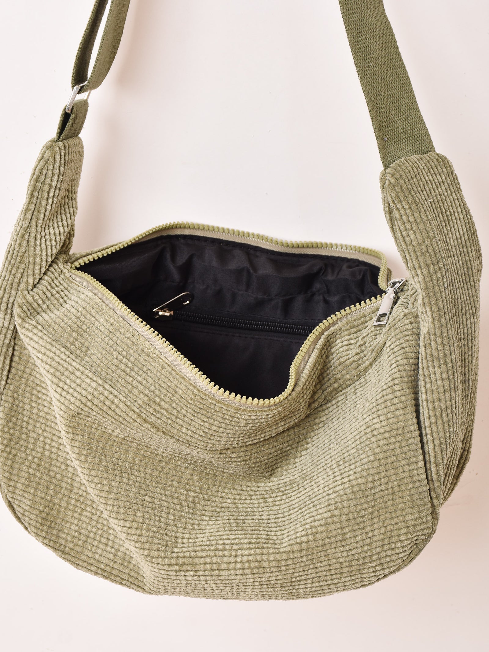 B03_6391_6edc1e5a-c60b-40bb-